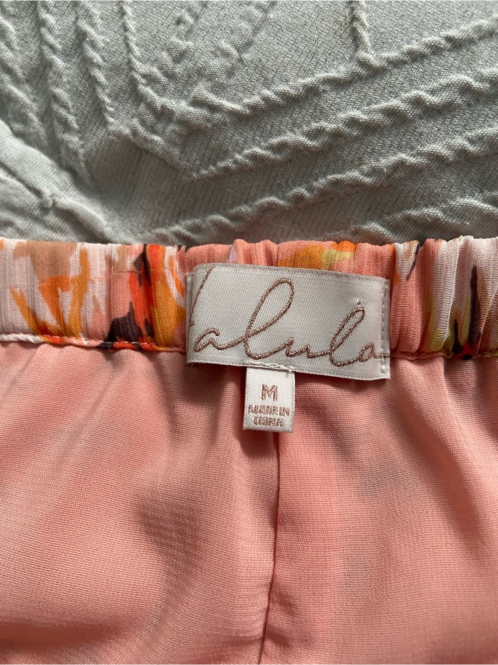 Aritzia Talula Pink and Orange Floral Flowy Shorts - Picture 6 of 11